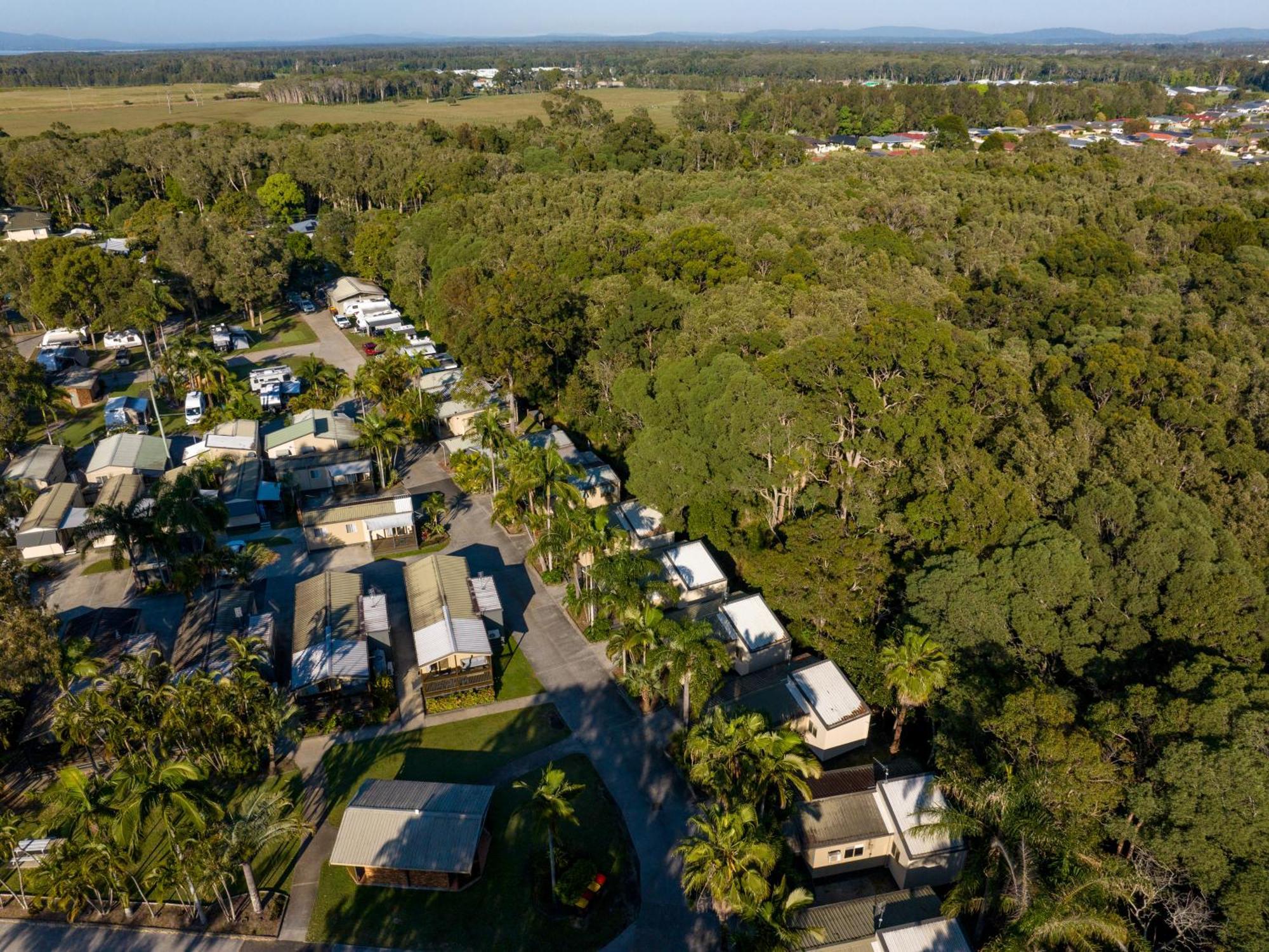 Nrma Blue Dolphin Yamba Holiday Resort Exteriör bild