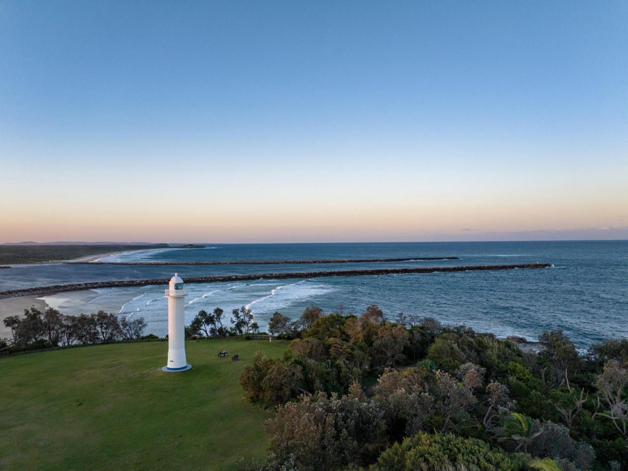 Nrma Blue Dolphin Yamba Holiday Resort Exteriör bild