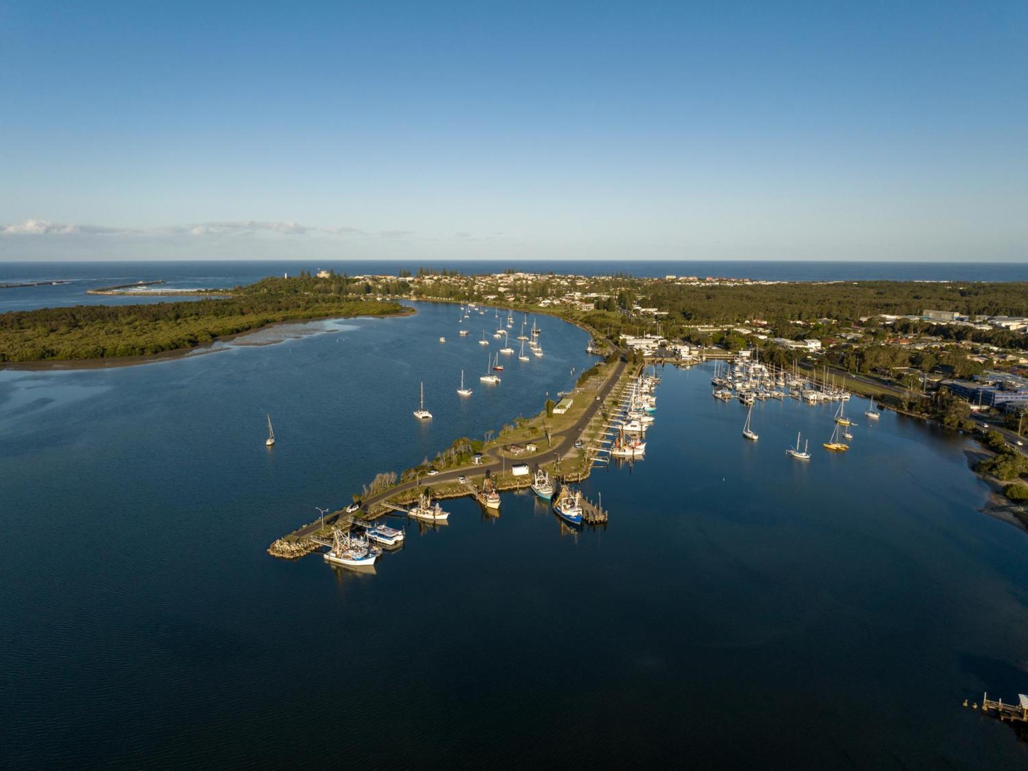 Nrma Blue Dolphin Yamba Holiday Resort Exteriör bild