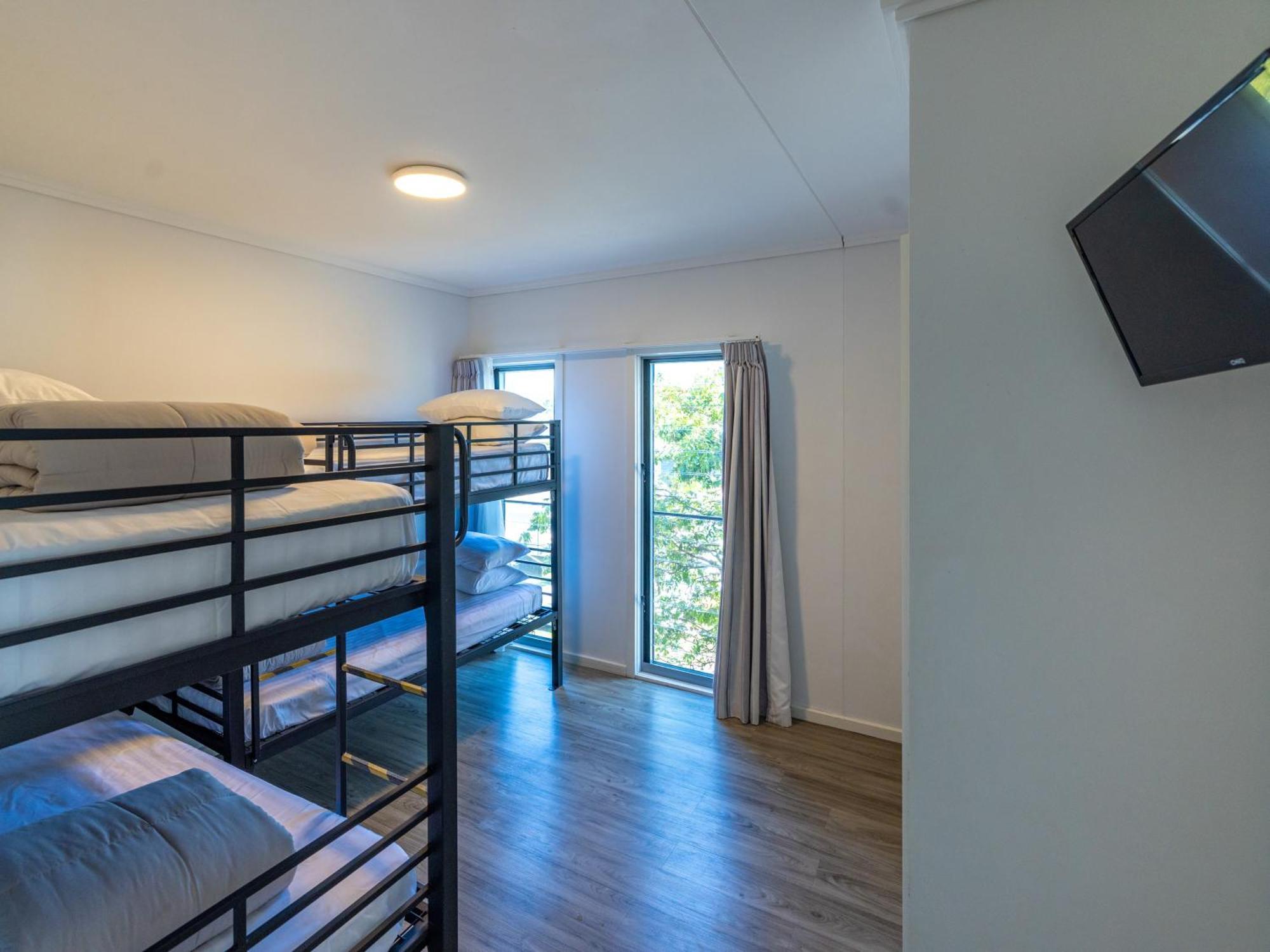 Nrma Blue Dolphin Yamba Holiday Resort Rum bild