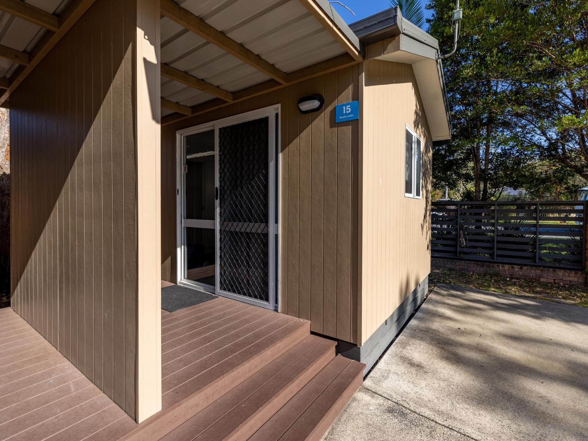 Nrma Blue Dolphin Yamba Holiday Resort Rum bild
