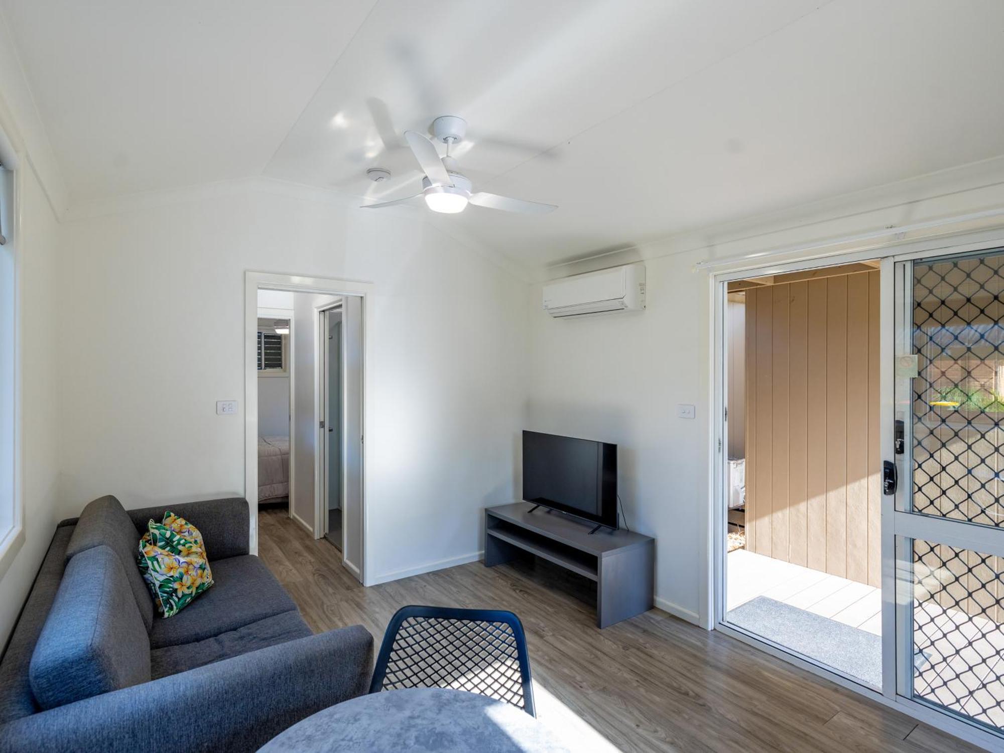 Nrma Blue Dolphin Yamba Holiday Resort Rum bild