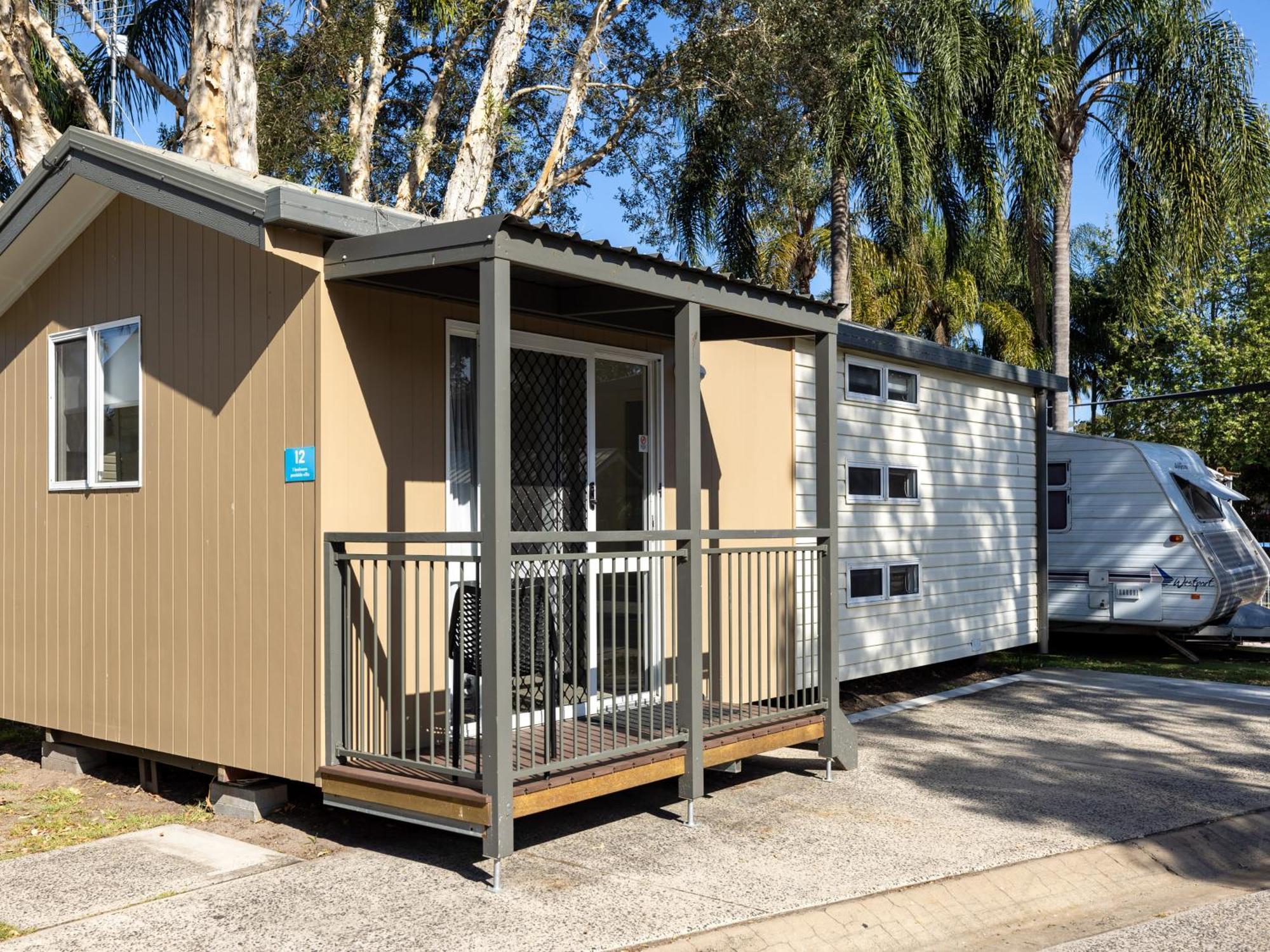 Nrma Blue Dolphin Yamba Holiday Resort Rum bild