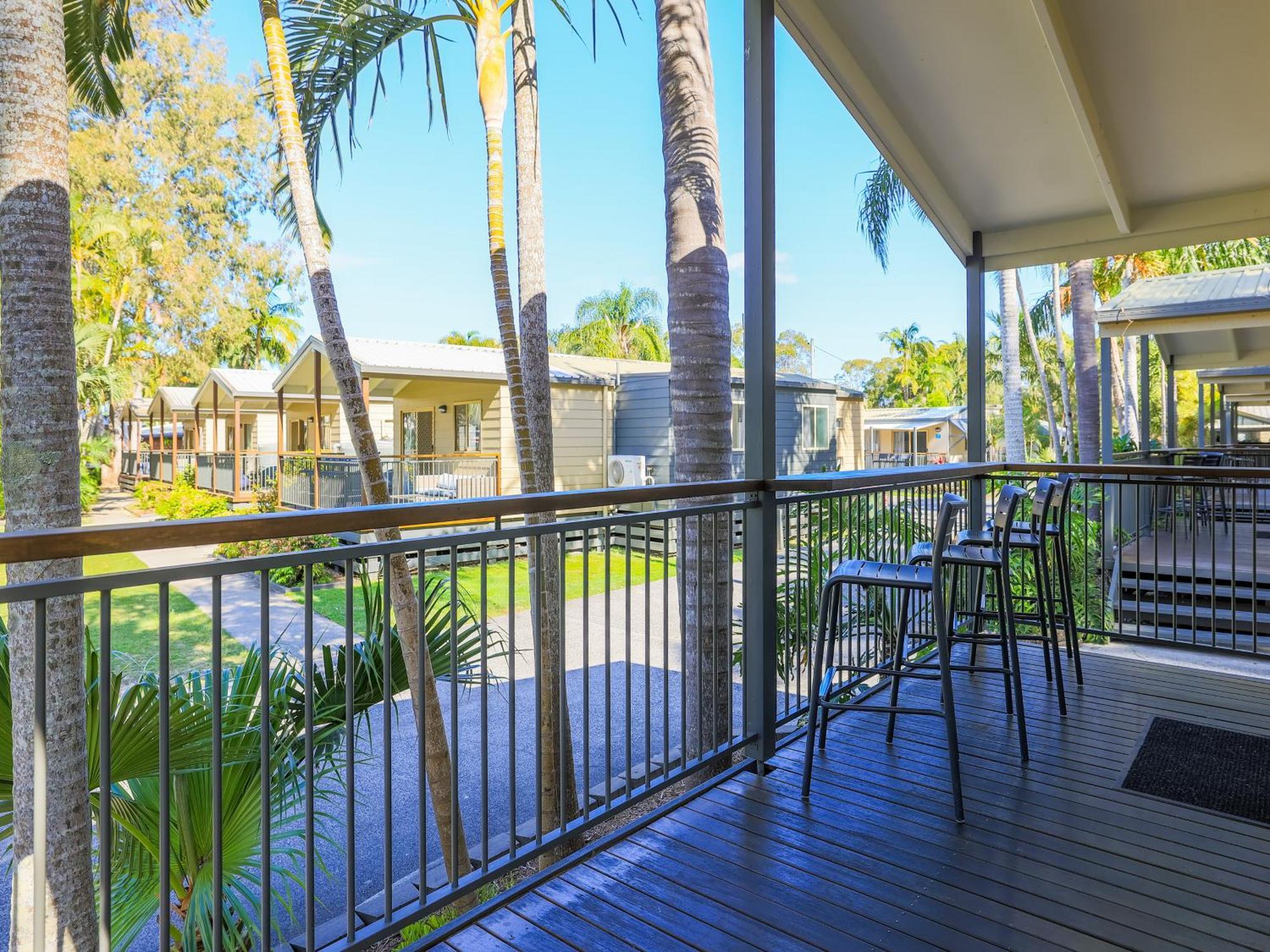Nrma Blue Dolphin Yamba Holiday Resort Rum bild