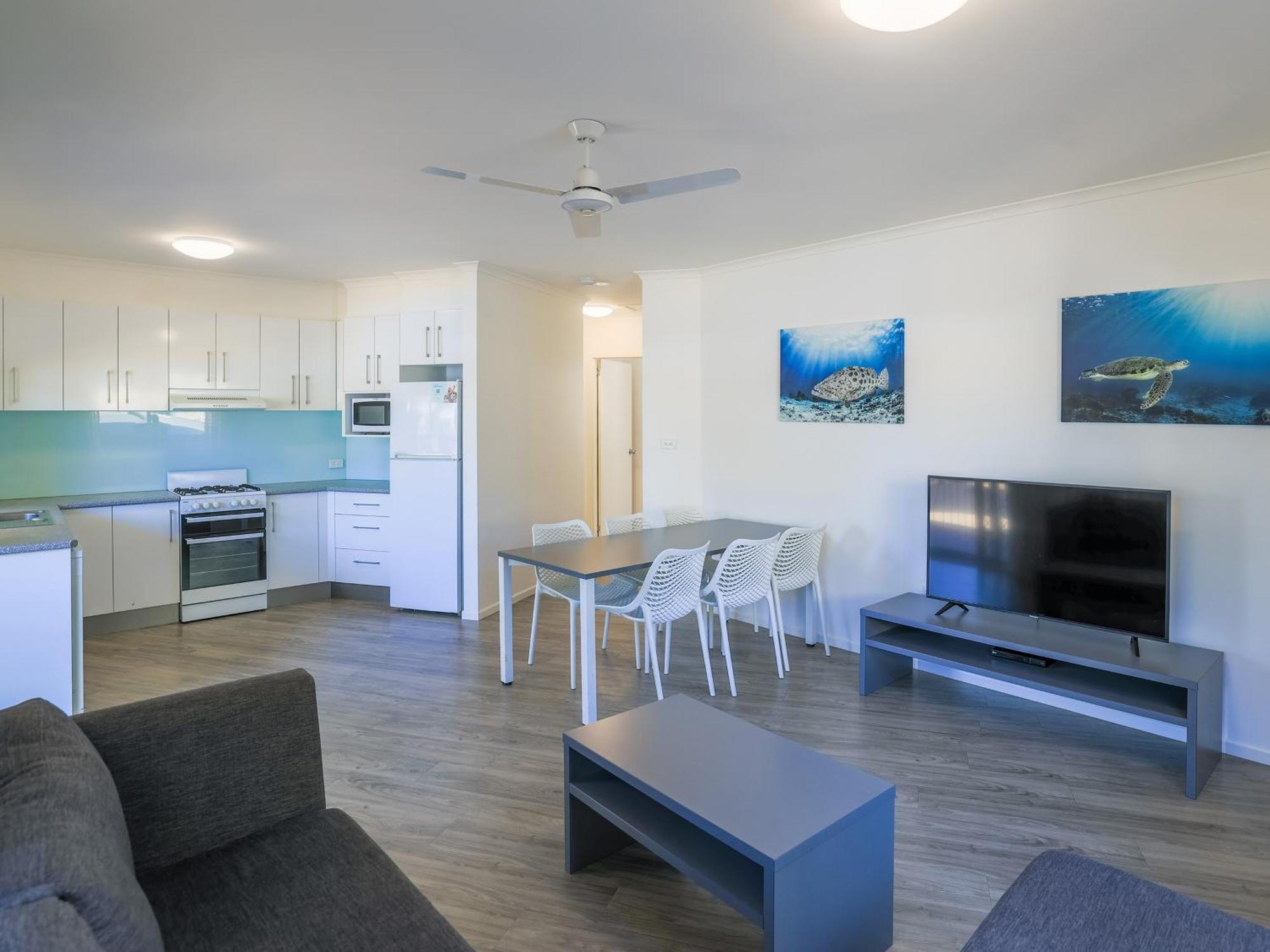Nrma Blue Dolphin Yamba Holiday Resort Rum bild